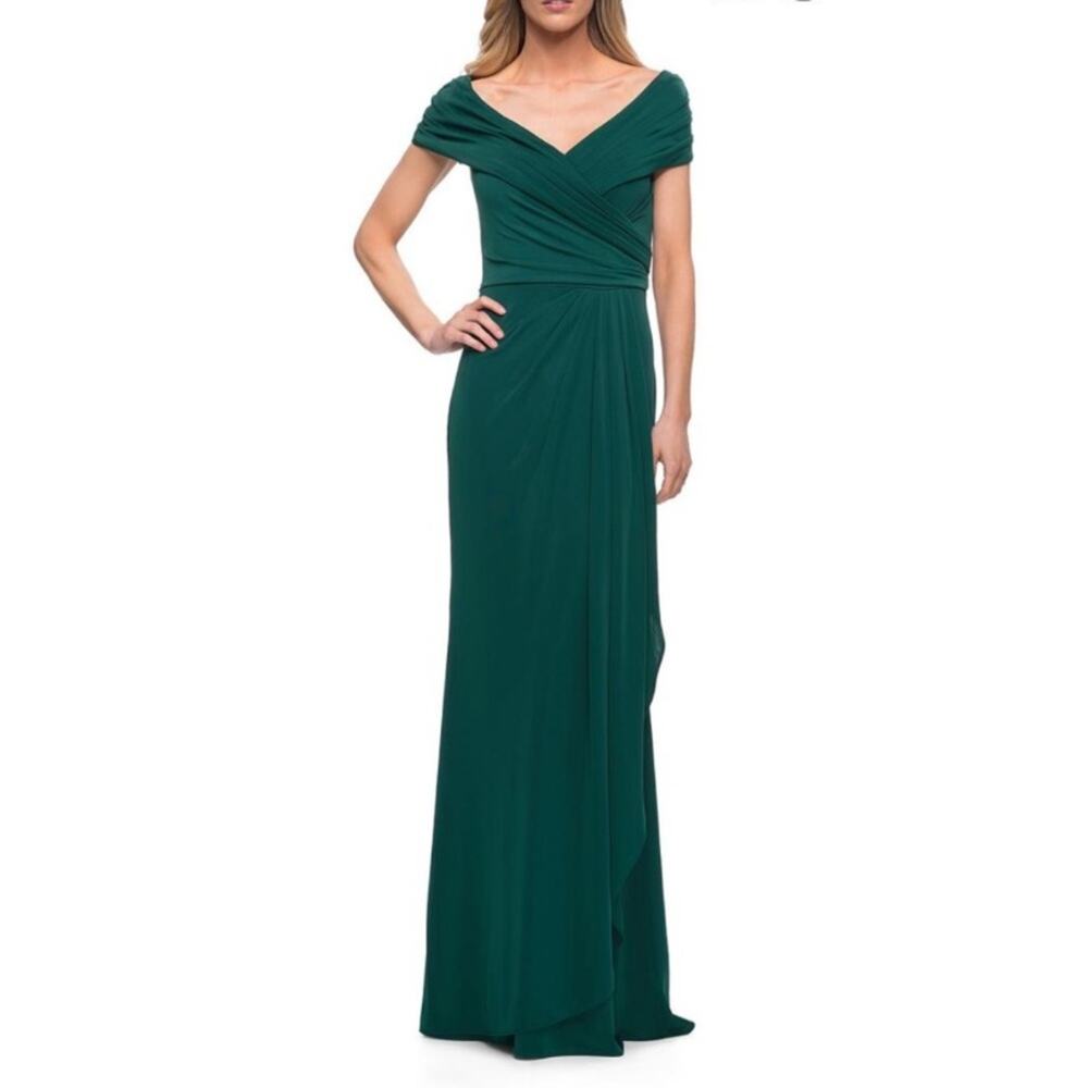 La Femme Emerald Jersey Gown Size 8 Nwot